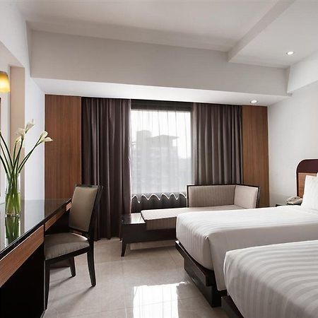 Hotel Santika Semarang Eksteriør billede